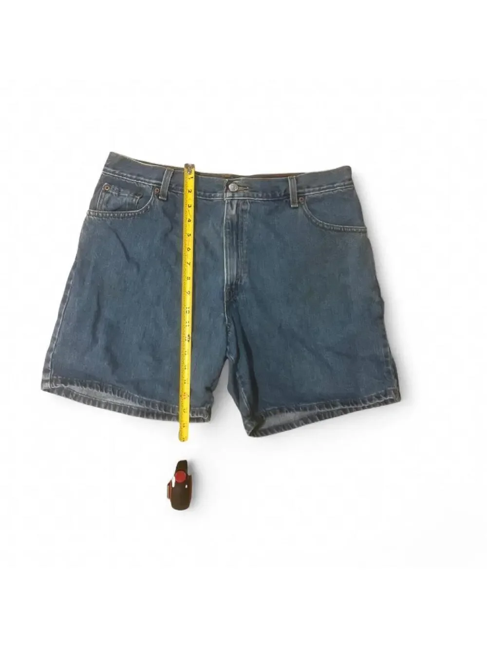 Vintage Levi's Classic Blue Denim Jorts – Size 38